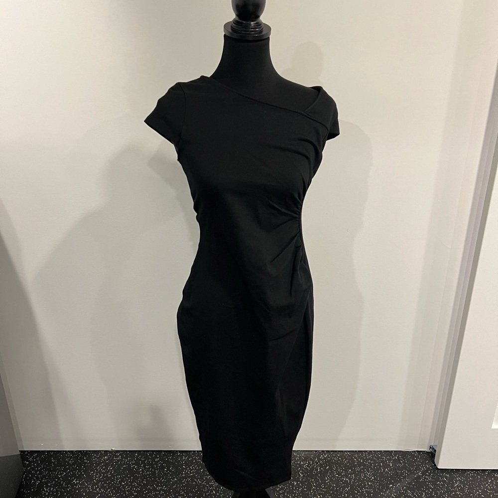 Ingrid & Isabelle maternity dress NWT - size small